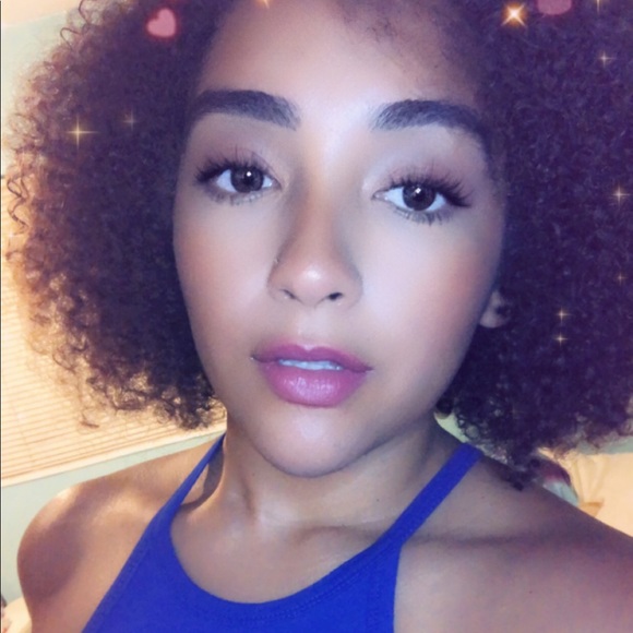 Meet your Posher, Sheila - Picture 1 of 1